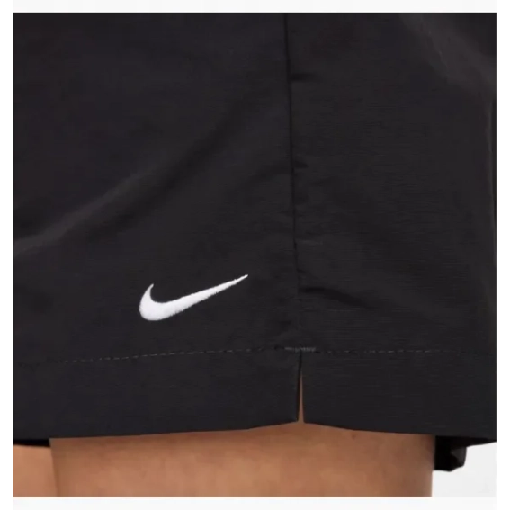 Шорты Nike W NSW ESSNTL MR 5IN WVN SHRT FV6622-010 фото 5 — интернет-магазин Tapok