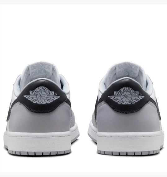Кросівки чоловічі Air Jordan 1 Low Og Barons White/Grey CZ0790-110 фото 6 — інтернет-магазин Tapok