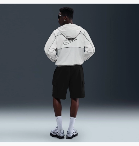 Мужские шорты Nike Club Fleece Cargo Black FN3525-010 фото 4 — интернет-магазин Tapok
