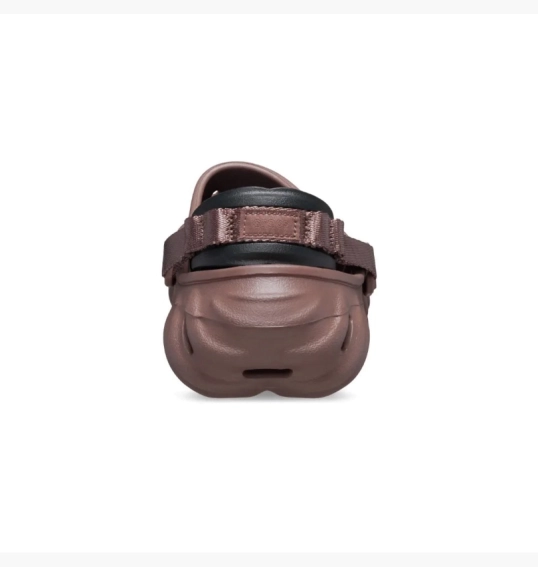 Сандалі унісекс Crocs Echo Clog Brown 207937-0LF фото 4 — інтернет-магазин Tapok