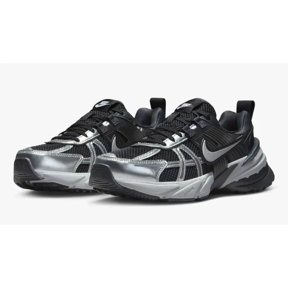 Кроссовки женские Nike V2K Run Black/Metallic FD0736-005 фото 2 — интернет-магазин Tapok