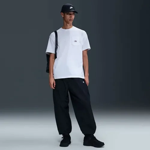 Футболка Nike U NSW TEE M90 SR PTCH PKT 2 IB1382-100 фото 3 — интернет-магазин Tapok
