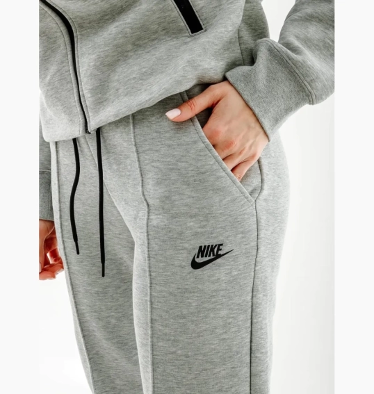 Костюм спортивний жіночий Nike Tch Flc Fz Wr Grey FB8338-063  FB8330-063 фото 8 — інтернет-магазин Tapok