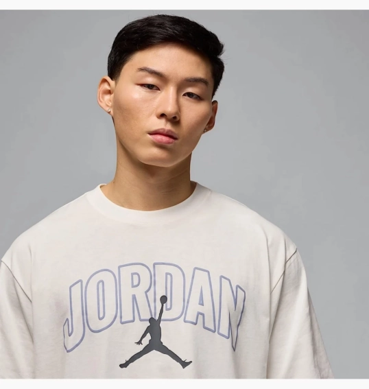 Футболка Nike Jordan BRK Arch JD HBR Crew IB7347-133 фото 3 — интернет-магазин Tapok