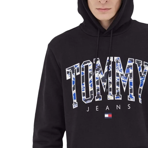 Шорты Tommy Jeans Regular Fit DM0DM17810-BDS фото 3 — интернет-магазин Tapok