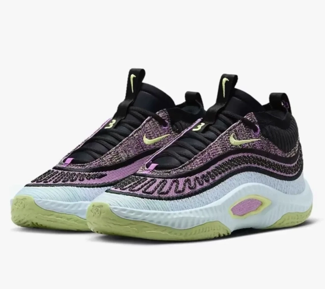 Кросівки Nike Cosmic Unity 3 DV2757-500 фото 1 — інтернет-магазин Tapok