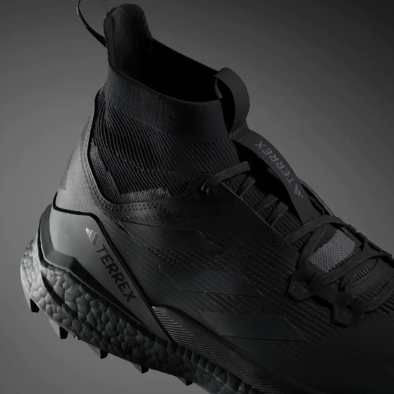Кросівки чоловічі Adidas Terrex Free Hiker 2.0  IE7645 43 IE7645 фото 3 — інтернет-магазин Tapok