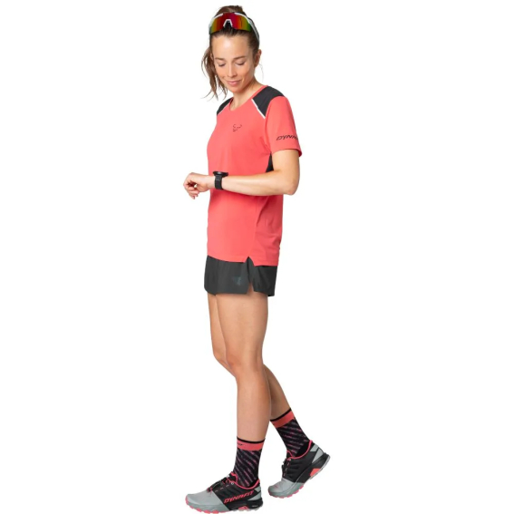 Футболка Dynafit Sky Shirt Wms 016.002.2780 фото 2 — інтернет-магазин Tapok