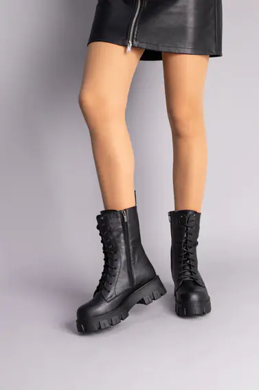 Ботинки женские кожаные черные на шнурках и с замком фото 4 — интернет-магазин Tapok