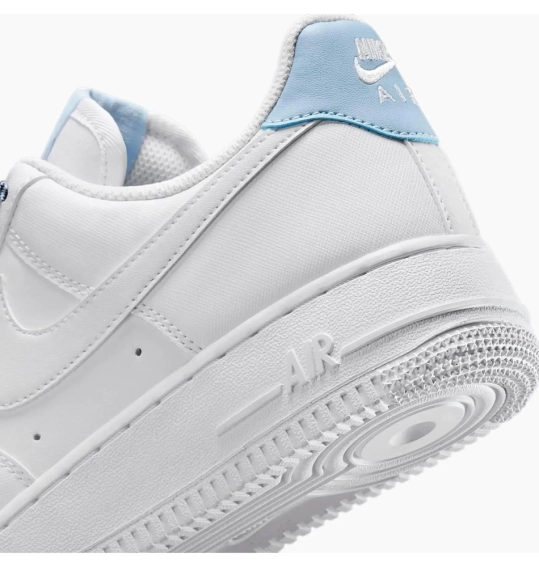 Кроссовки унисекс Nike Air Force 1&#39;07 (IB7167-101) фото 8 — интернет-магазин Tapok