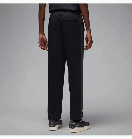 Костюм Air Jordan ESS Black HF9339-010__HF9341-010 фото 9 — интернет-магазин Tapok