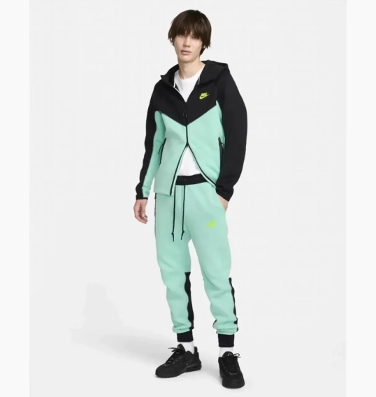 Костюм Nike Tech Fleece (чорно-м`ятний) HF4432-349_HF4433-349 фото 1 — інтернет-магазин Tapok