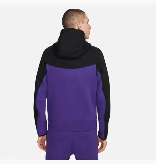 Костюм Nike Tech Fleece (чорно-фіолетовий) HF4432-504_HF4433-504 фото 3 — інтернет-магазин Tapok