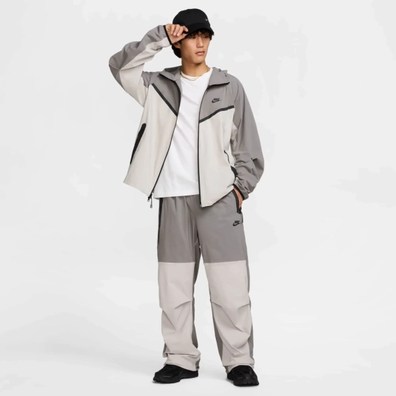Костюм Nike Tech Wolven (сірий) HM7151-014_HM7158-014 фото 1 — інтернет-магазин Tapok