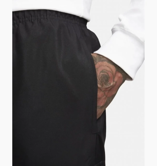Штани Nike Wolven Cargo (чорні) FZ0206-010 фото 4 — інтернет-магазин Tapok
