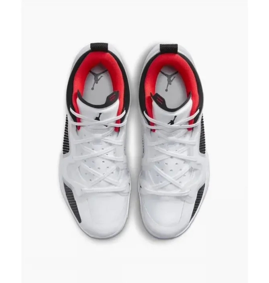 Кроссовки мужские Nike Air Jordan 37 Low Sneakers (DQ4122-100) фото 4 — интернет-магазин Tapok