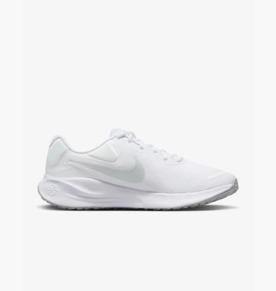 Кросівки чоловічі Nike Revolution 7 White FB2207-100 фото 4 — інтернет-магазин Tapok