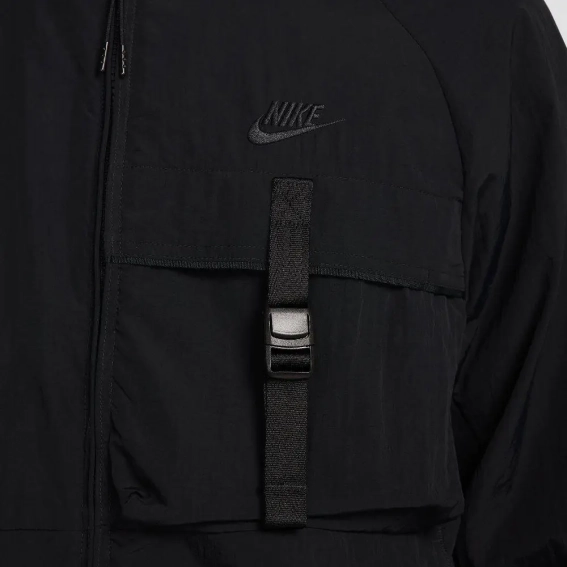 Ветровка Nike Tech Pack (черная) FZ0750-010 фото 5 — интернет-магазин Tapok