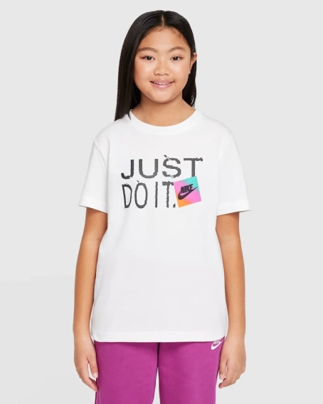 Футболка подростковая K NSW TEE BRANDMARK 1 JDI HM5852-100 Nike L Белый HM5852-100 фото 1 — интернет-магазин Tapok