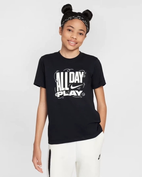 Футболка підліткова K NSW TEE MULTI SPORT HM5849-010 Nike L Чорний HM5849-010 фото 1 — інтернет-магазин Tapok