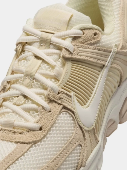 Кроссовки Nike Zoom Vomero 5 HQ0458-200 фото 7 — интернет-магазин Tapok