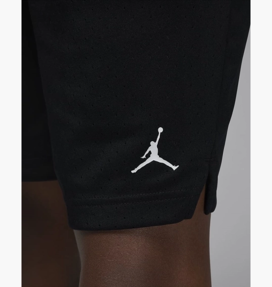 Мужские шорты Air Jordan Dri-Fit Sport Black FN5816-010 фото 6 — интернет-магазин Tapok