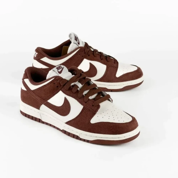 Кроссовки WMNS Nike Dunk Low Pro HJ7673 001 фото 5 — интернет-магазин Tapok