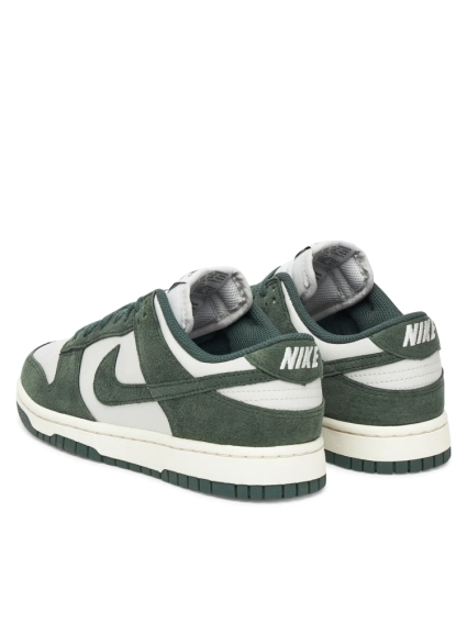 Кросівки WMNS Nike Dunk Low Pro HJ7673 002 фото 3 — інтернет-магазин Tapok