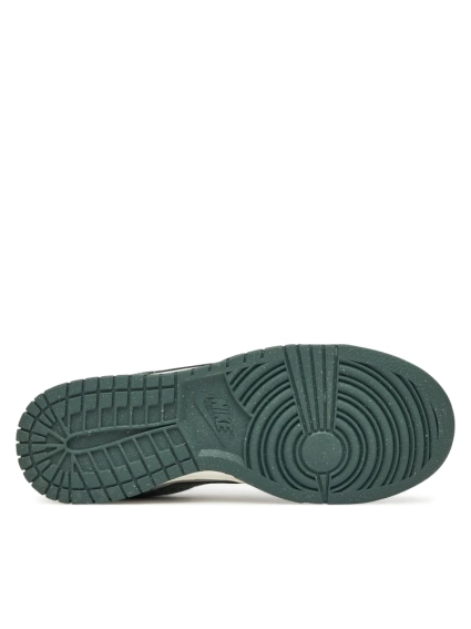 Кросівки WMNS Nike Dunk Low Pro HJ7673 002 фото 4 — інтернет-магазин Tapok