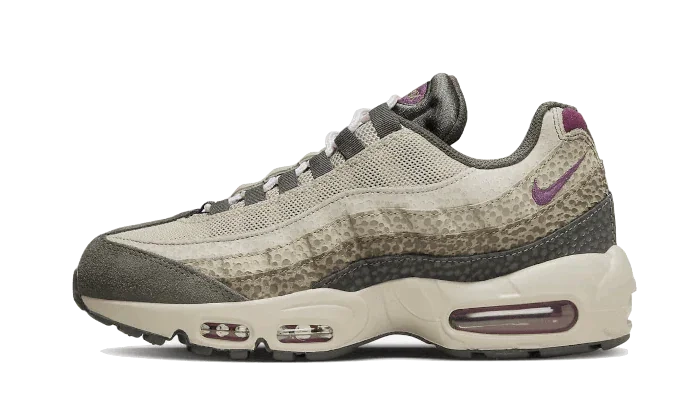 Кросівки жіночі Nike Air Max 95 Beige DX2955-001 фото 1 — інтернет-магазин Tapok