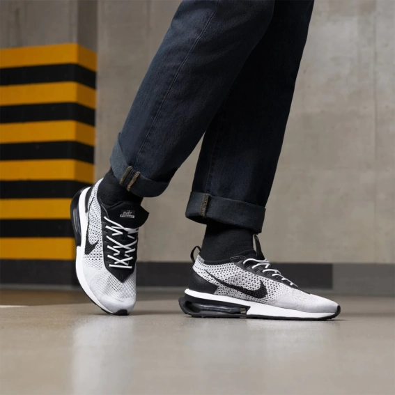 Кроссовки мужские Nike Air Max Flyknit Racer Grey DJ6106-002 фото 9 — интернет-магазин Tapok