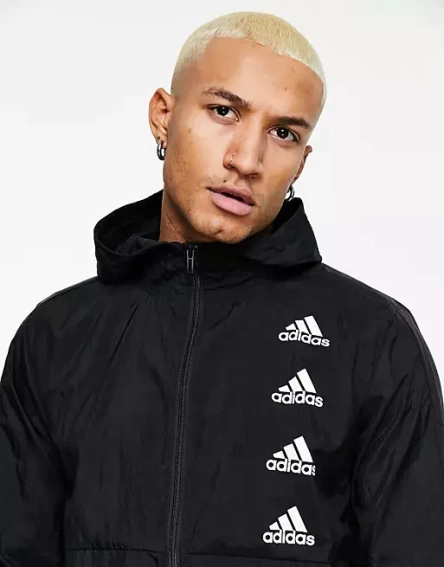 Ветровка Adidas Essentials Gradient Logo Windbreaker GK9370 фото 1 — интернет-магазин Tapok