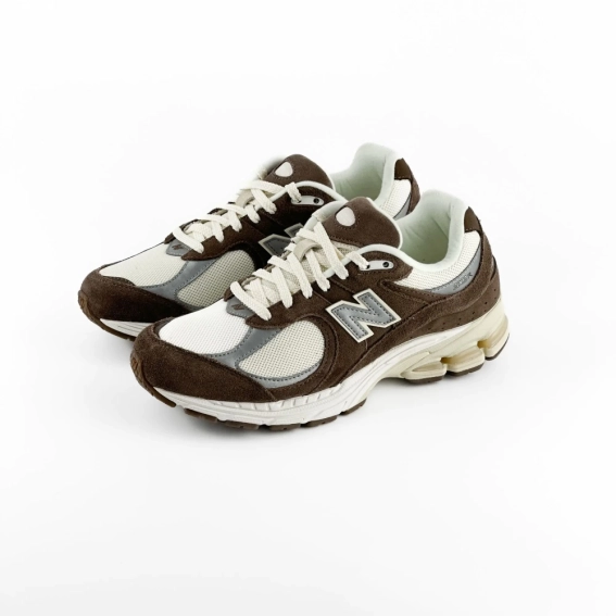 Кросівки New Balance 2002R Brown/White М200RAD фото 2 — інтернет-магазин Tapok