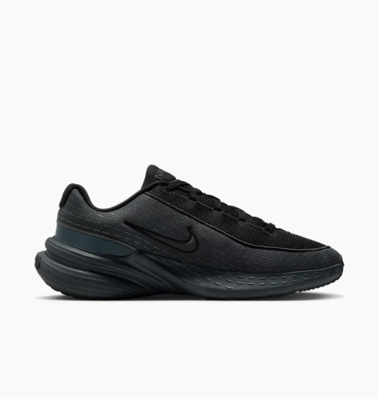 Кроссовки мужские Nike Uplift Sc Triple Black (IB2765-001) фото 2 — интернет-магазин Tapok