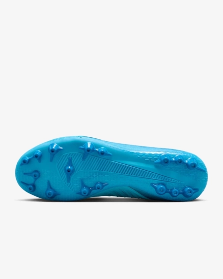 Бутсы Nike Phantom GX II Academy AG FJ2552-400 фото 2 — интернет-магазин Tapok