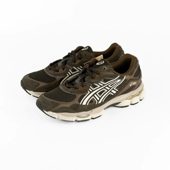 Кросівки чоловічі ASICS Gel-Nyc Black 1203A663-002 41.5 1203A663-002 фото 1 — інтернет-магазин Tapok