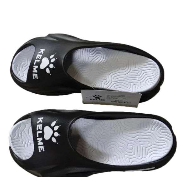 Тапочки Kelme Flip Flops 7325LT5112.9003 фото 3 — интернет-магазин Tapok