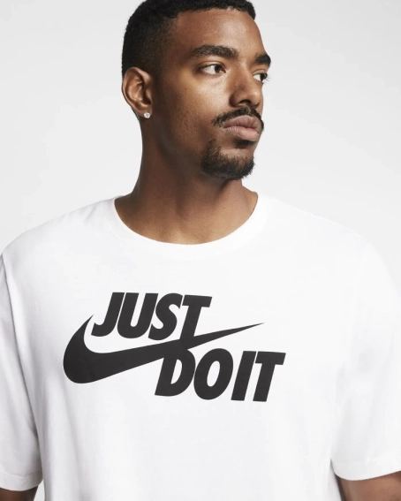 Футболка мужская Nike Just Do It White DX1989-100 фото 3 — интернет-магазин Tapok