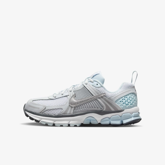 Кроссовки женские Nike Zoom Vomero 5 Gs (HQ3255-043) фото 1 — интернет-магазин Tapok
