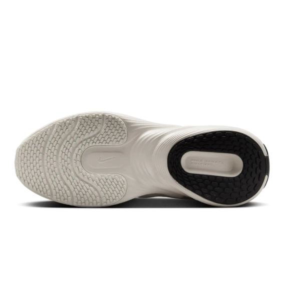 Кроссовки женские Nike Uplift Sc (IB2766-002) фото 3 — интернет-магазин Tapok
