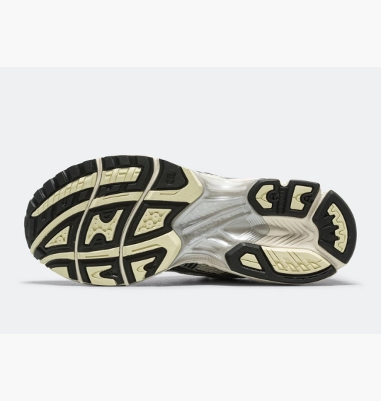 Кросівки унісекс Asics Gel-Kayano 14 Metallic 1203A537-250 фото 5 — інтернет-магазин Tapok