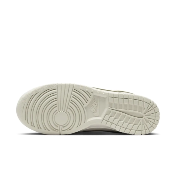 Кроссовки Nike WMNS DUNK LOW IB3484-001 фото 3 — интернет-магазин Tapok