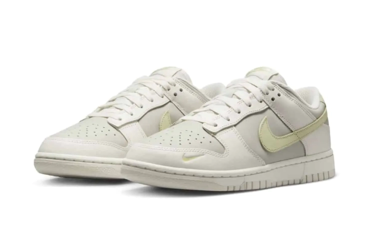 Кроссовки Nike WMNS DUNK LOW IB3484-001 фото 4 — интернет-магазин Tapok