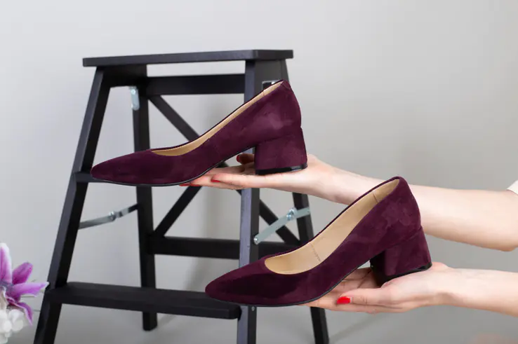 Туфли женские из велюра сливового цвета фото 7 — интернет-магазин Tapok
