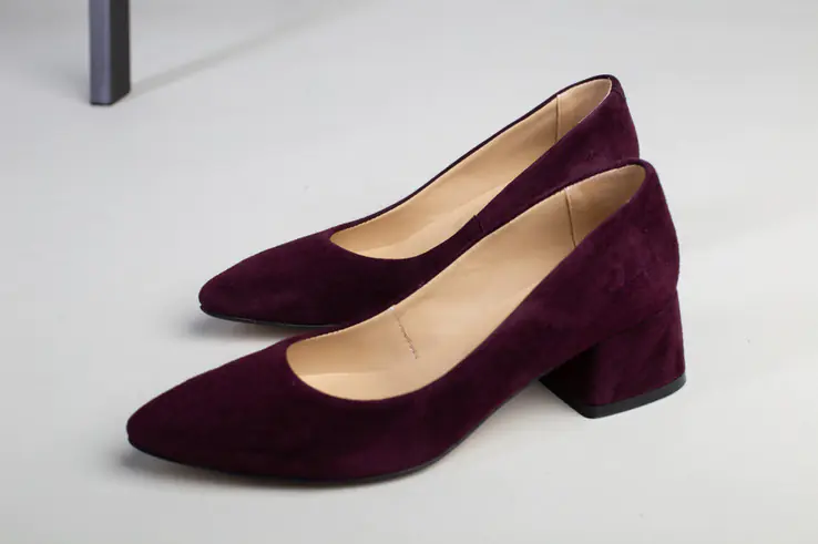 Туфли женские из велюра сливового цвета фото 8 — интернет-магазин Tapok