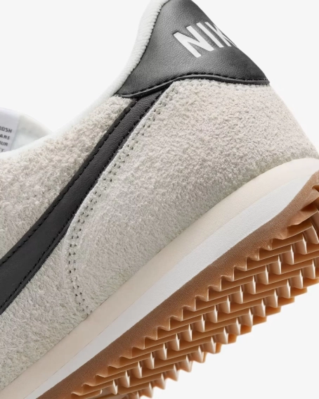 Кроссовки Nike Cortez &quot;Summit White/Muslin/Gum&quot; FJ2530 102 фото 8 — интернет-магазин Tapok