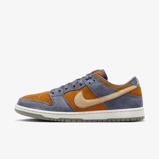 Кроссовки Nike SB Dunk Low Light Carbon Monarch HF3063-002