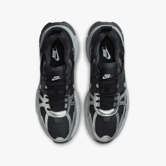 Кроссовки Nike V2K Run Black/Metallic FD0736 005 фото 4 — интернет-магазин Tapok