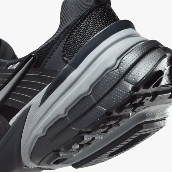 Кроссовки Nike V2K Run Black/Metallic FD0736 005 фото 8 — интернет-магазин Tapok