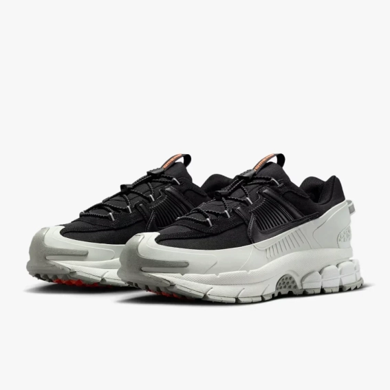 Кроссовки Nike Zoom Vomero Roam Winter White/Black FV2295 001 фото 2 — интернет-магазин Tapok